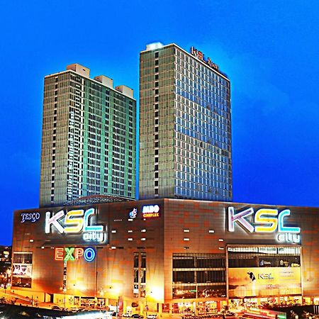 Jb City D'Esplanade Shopping Mall Apartment Johor Bahru Exterior foto