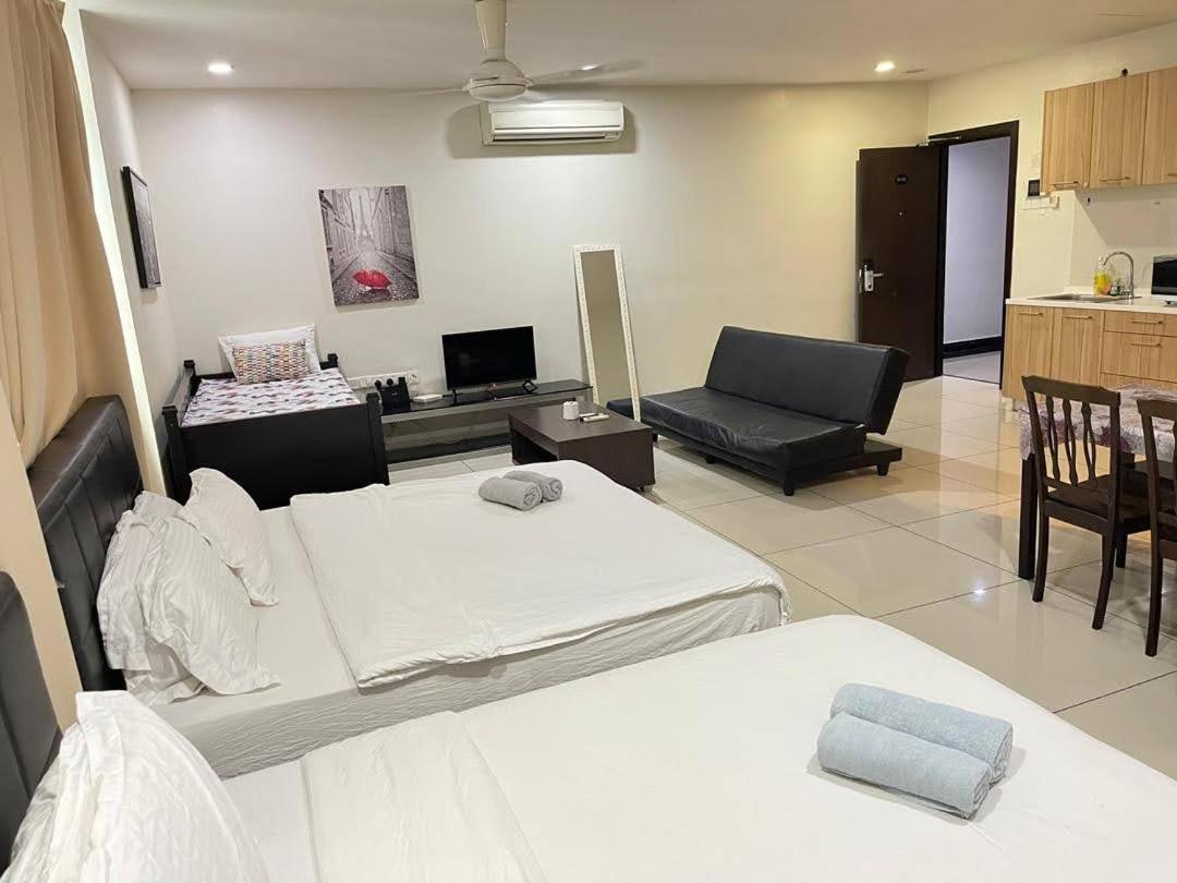 Jb City D'Esplanade Shopping Mall Apartment Johor Bahru Exterior foto