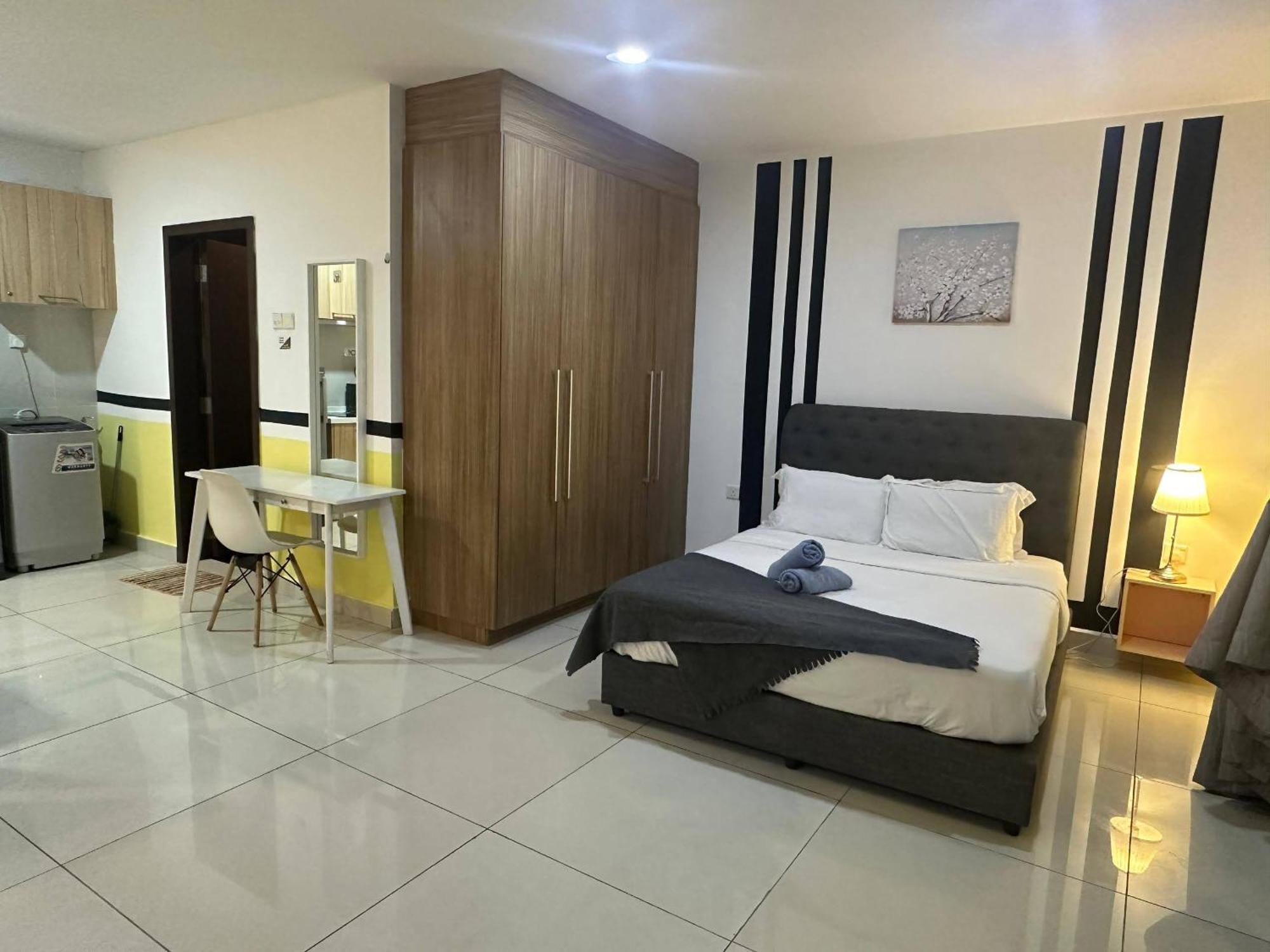 Jb City D'Esplanade Shopping Mall Apartment Johor Bahru Exterior foto