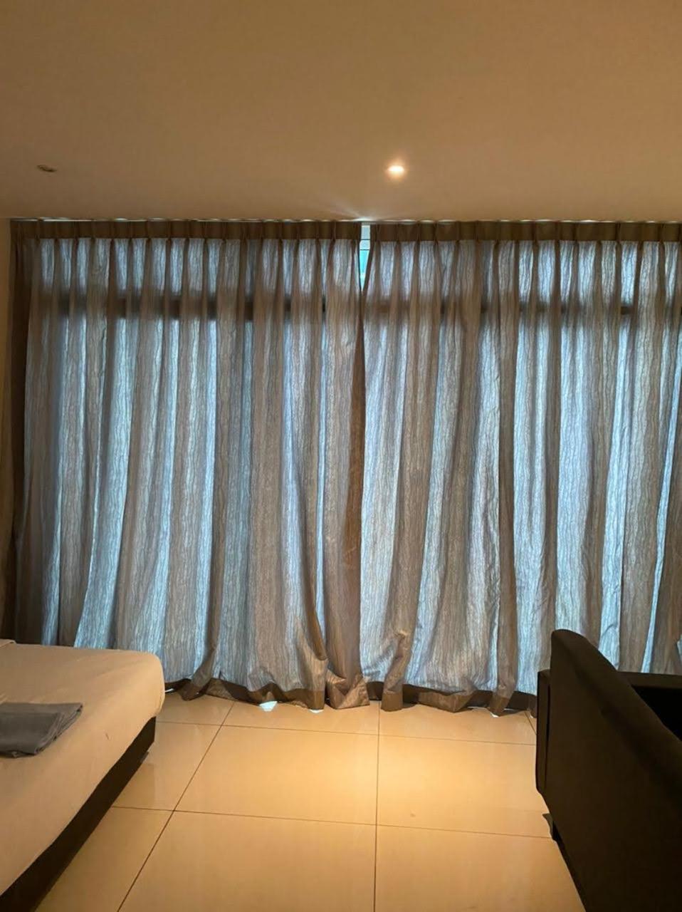 Jb City D'Esplanade Shopping Mall Apartment Johor Bahru Exterior foto
